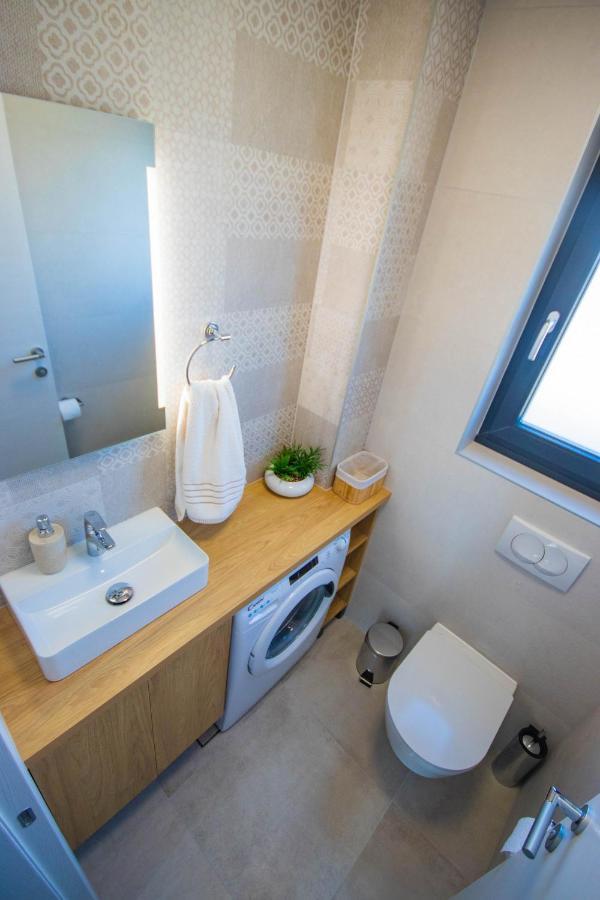 Apartmani Le-Lu Kastela Bagian luar foto