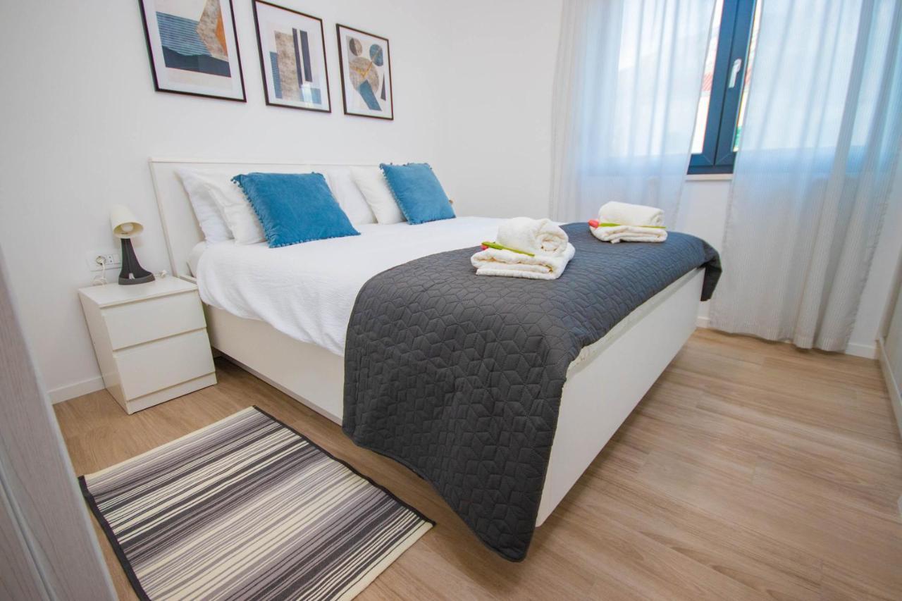 Apartmani Le-Lu Kastela Bagian luar foto