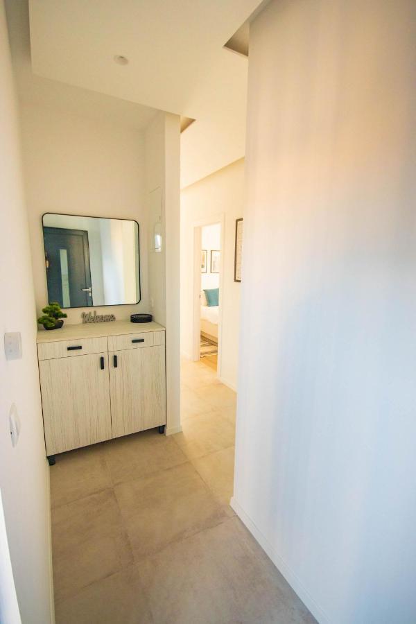 Apartmani Le-Lu Kastela Bagian luar foto